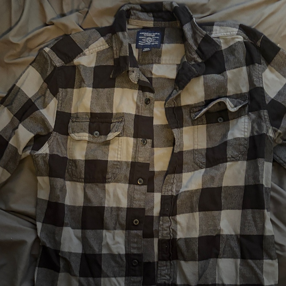 American Eagle Outfitters Men's Black and White Checkered Shirt